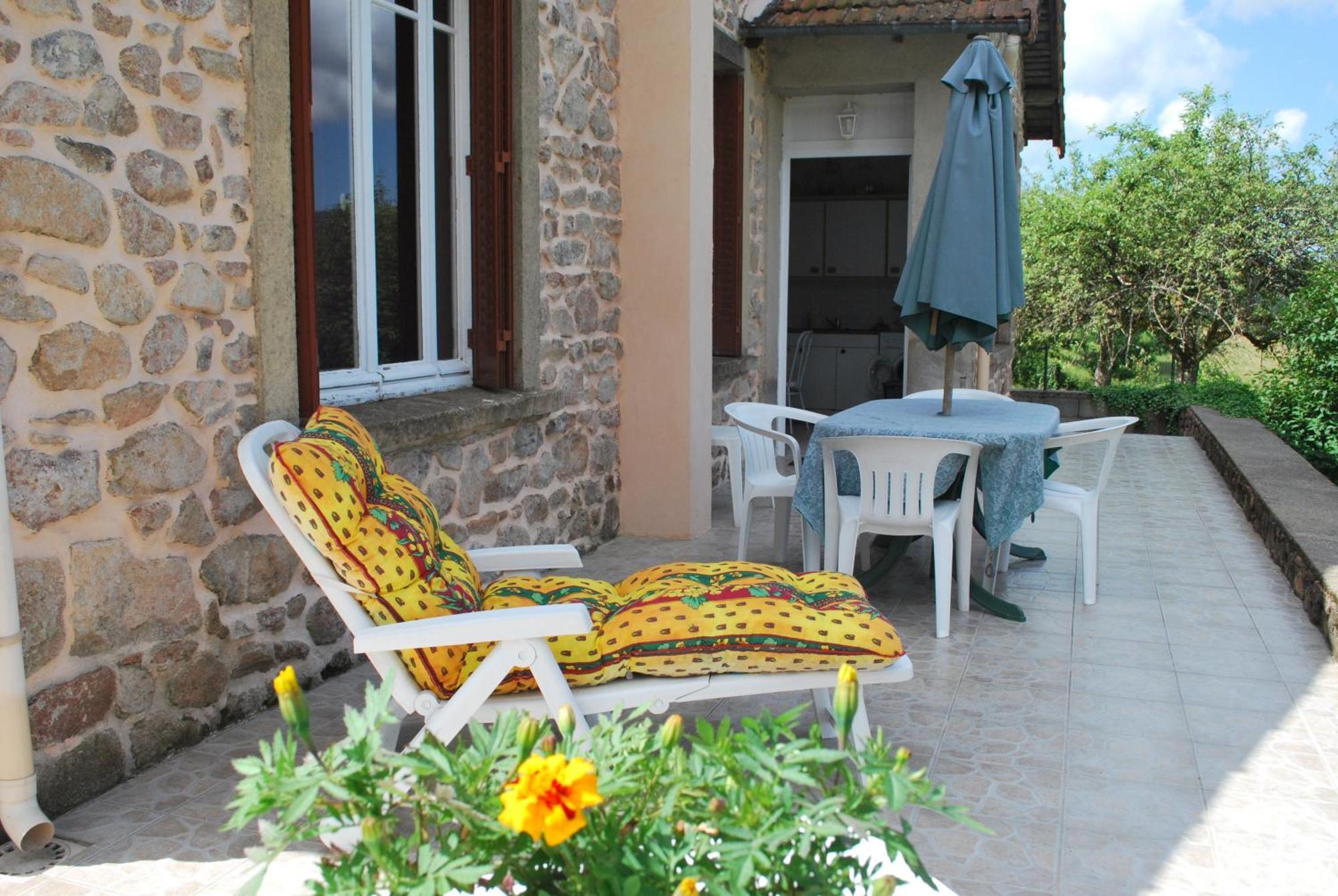 Gite Des Sapins Ranchal Exterior foto