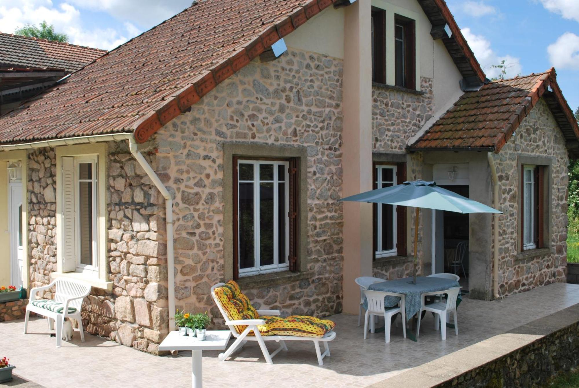 Gite Des Sapins Ranchal Exterior foto